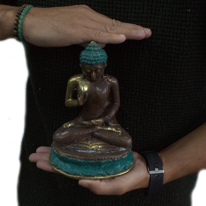 Velký Sedící Buddha