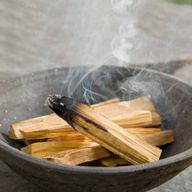 Palo Santo Dřívka 100g (10-15 dřívek)