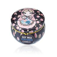 Dekorační Svíčka v Plechovce - Matrjoška - Dolly Blue