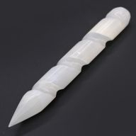 Selenitová Spirálovitá Hůlka - 16 cm (jeden konec špičatý)