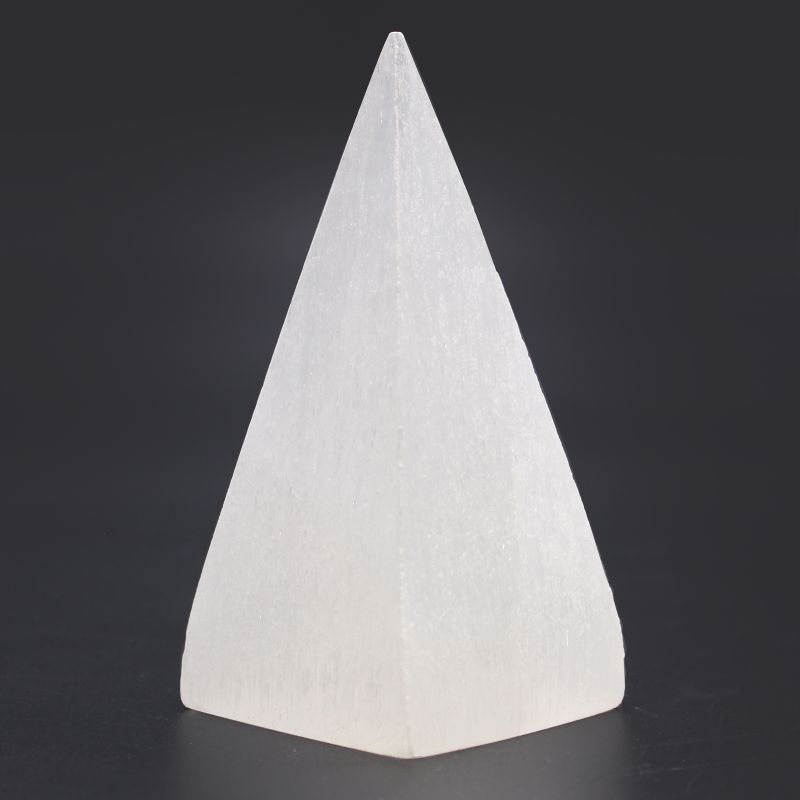 Selenitová Pyramida - 10 cm