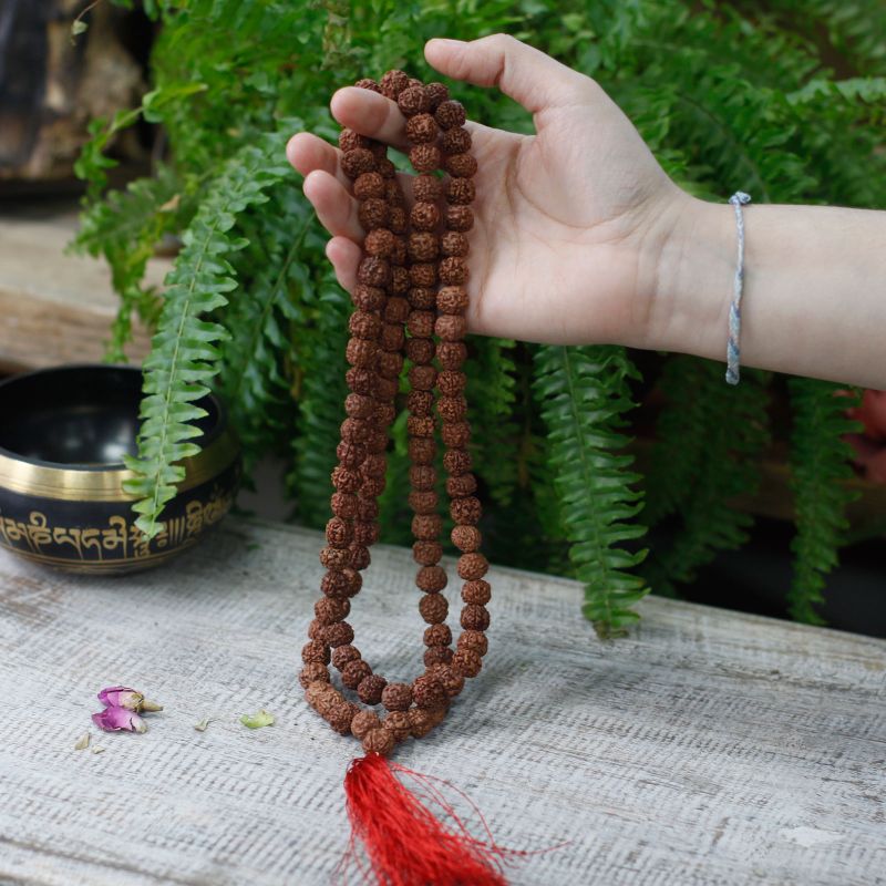 108 Rudraksha Mala - Hnědý