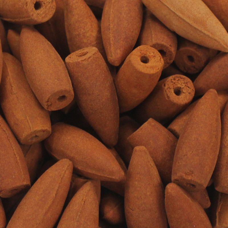 Balení 500g Vonných Kuželů “Tekoucí Dým“ - Santalové Dřevo (cca 225 kusů)