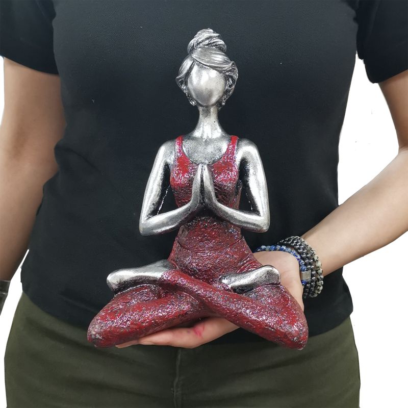 Yoga Lady Figurka -  Stříbrná & Bordová 24cm