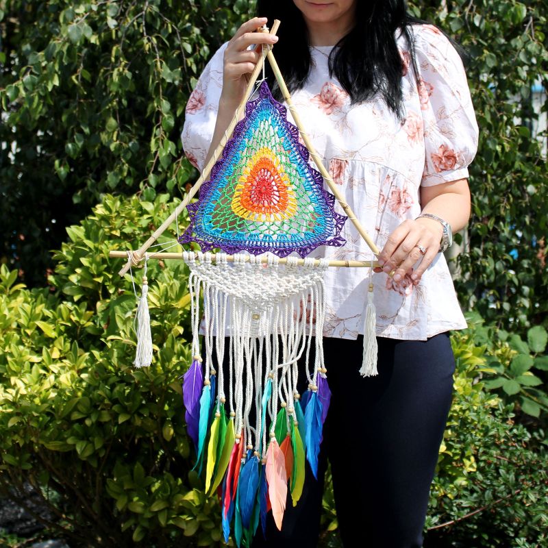 Lapač Snů Bali - Velká Barevná Pyramida