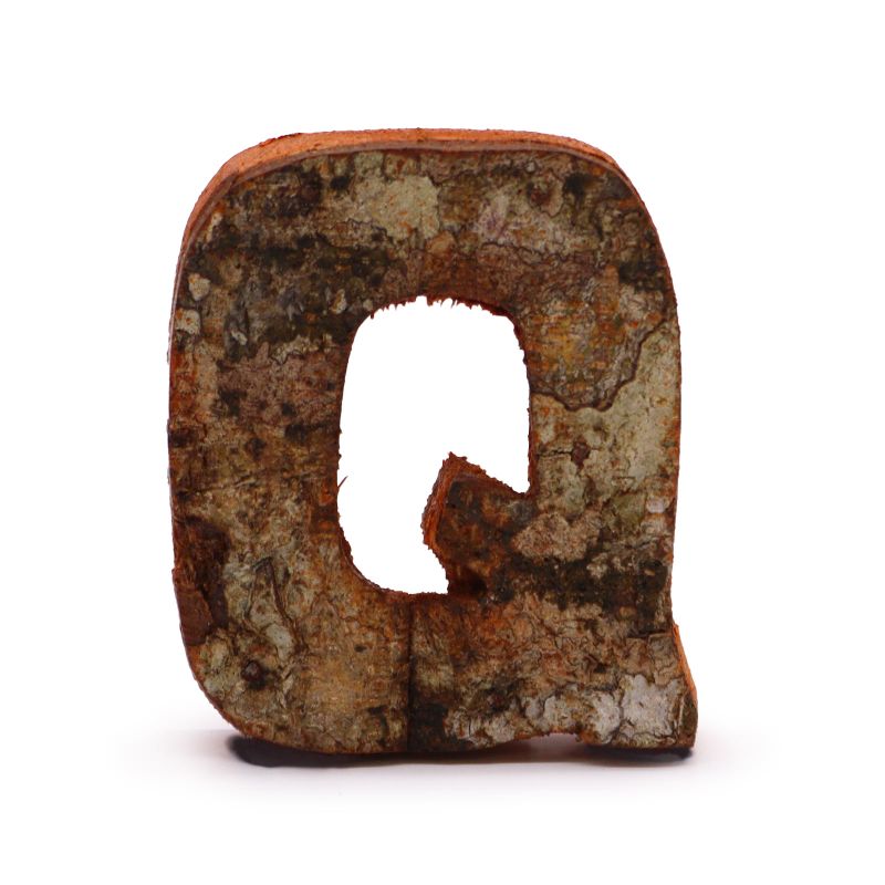 Písmeno - Rustikální Kůra - Q  - 7cm