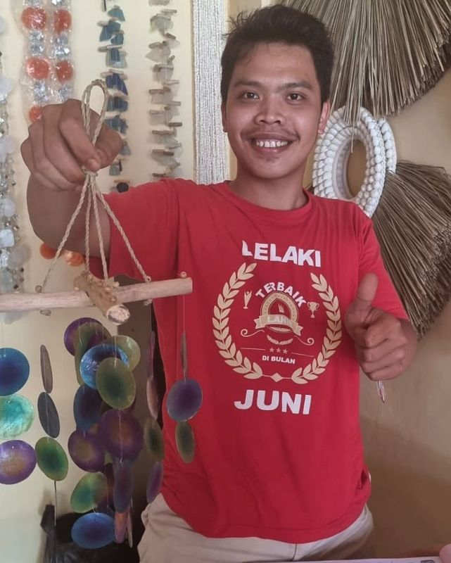 Zvonkohra z Naplaveného Dříví - Kříž - Modrá a Perlová