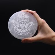 Střední Selenitový Talíř 10cm - Hamsa