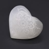 Selenitové Srdce - 7-8cm (Gravírovaná Mandala)