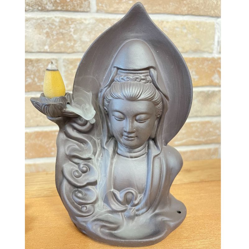 Stojan “Tekoucí Dým“ - Buddha