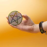 Oválný Stojan na Vonné Tyčinky - Pentagram - 8cm