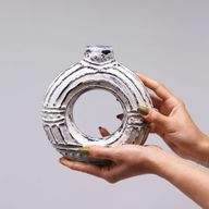 Kulatá Váza ve Tvaru Donutu - Krémová 18cm