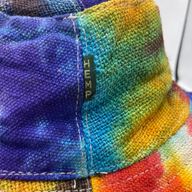 Zaplátovaný a Drátěný Klobouk Boho Festival z Konopí a Bavlny - Tie Dye