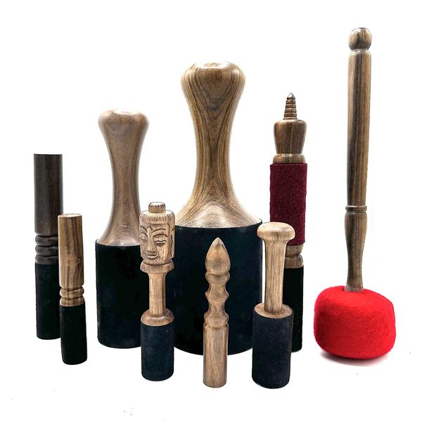Dřevěná Hůlka - 14cm - Řezba Namaste