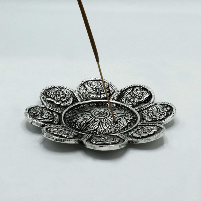 Stojan na Vonné Tyčinky z Leštěného Hliníku - Tibetské Symboly - 12cm