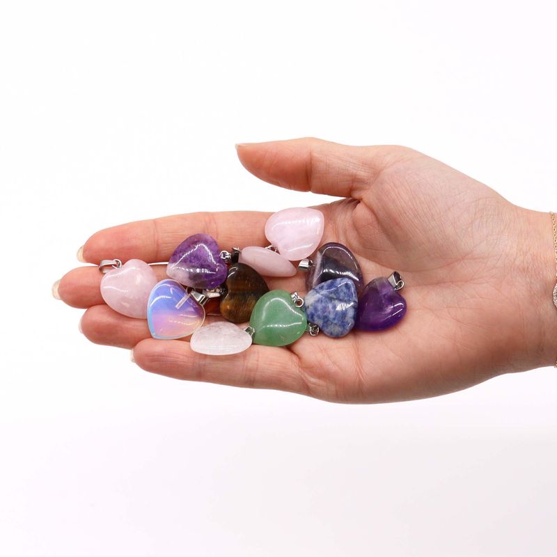 Přívěsky z Drahých Kamenů - Srdce (12 různých)  20x6mm