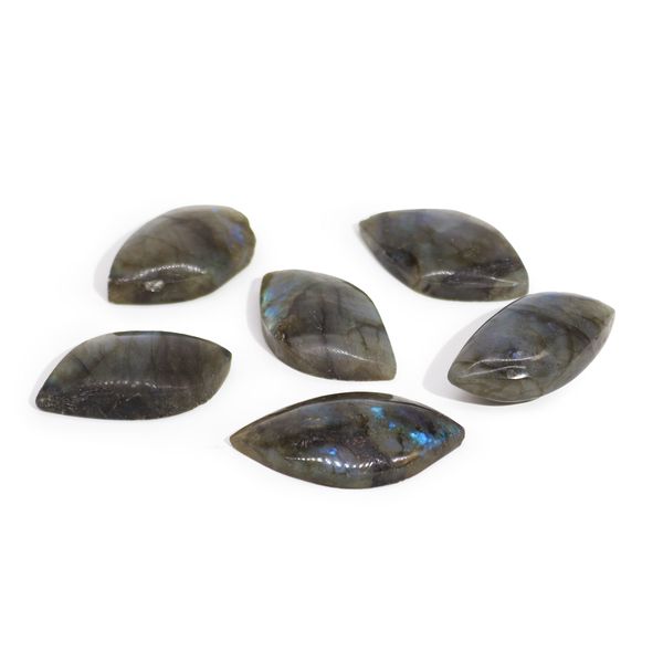 Madagascarské Labradorit Kameny - List (cca 13-20gms 40-50mm)