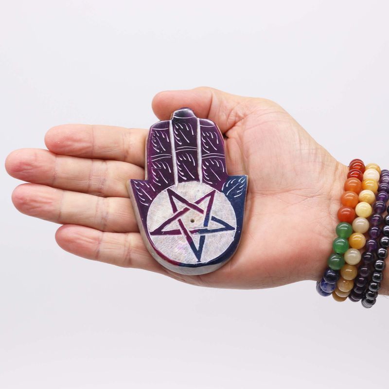 Držák na kadidlo z mýdlového kamene Hamsa, 9x6 cm, ve tvaru pětiúhelníku