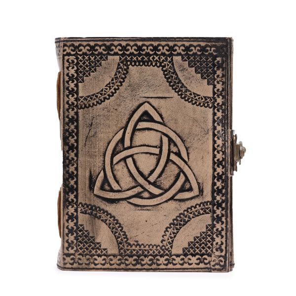 Kruhová Triquetra - Esoterický Zápisník - 200 Stran - 17.5x12.5x3cm