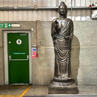 Vysoký Antický Zlatý Stojící Buddha - 3m