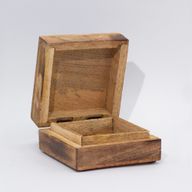 Střední Čtvercová Krabička 13.5x13.5x6cm - Hříbový Design - Kaštanový