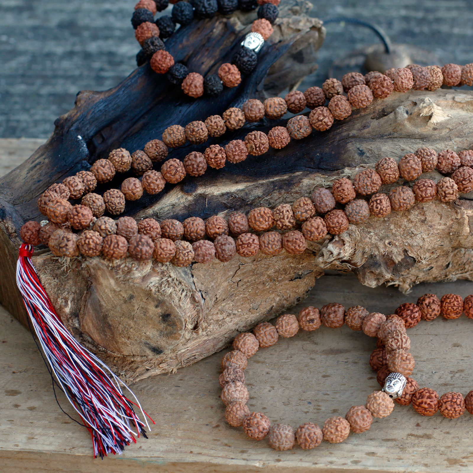 Rudraksha Buddha Mala Náramky