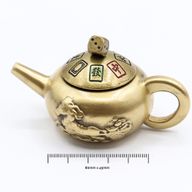Feng Shui Štěstí - Šťastná čajová konvice s otáčením kostek