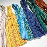 Nomad Sari - Hippy Čelenka - Různé Jednobarevné Vzory (56x25cm)