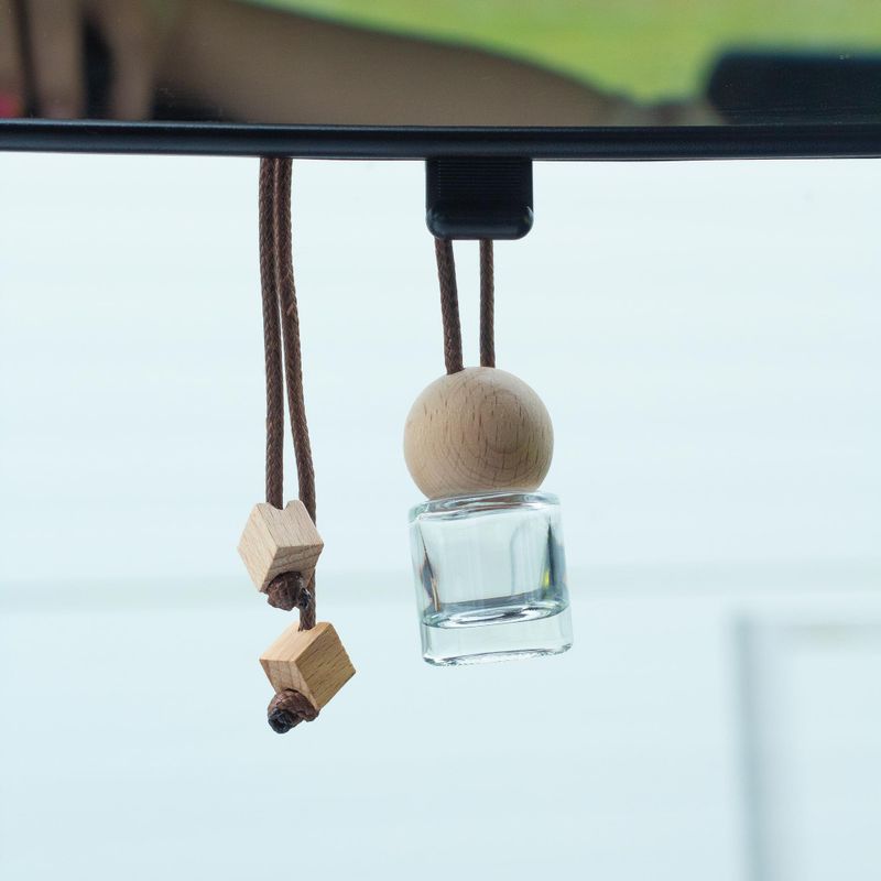 Čistá Lahvička - Difuzér do Auta - Visící - 8ml - (3 různé designy x 4)