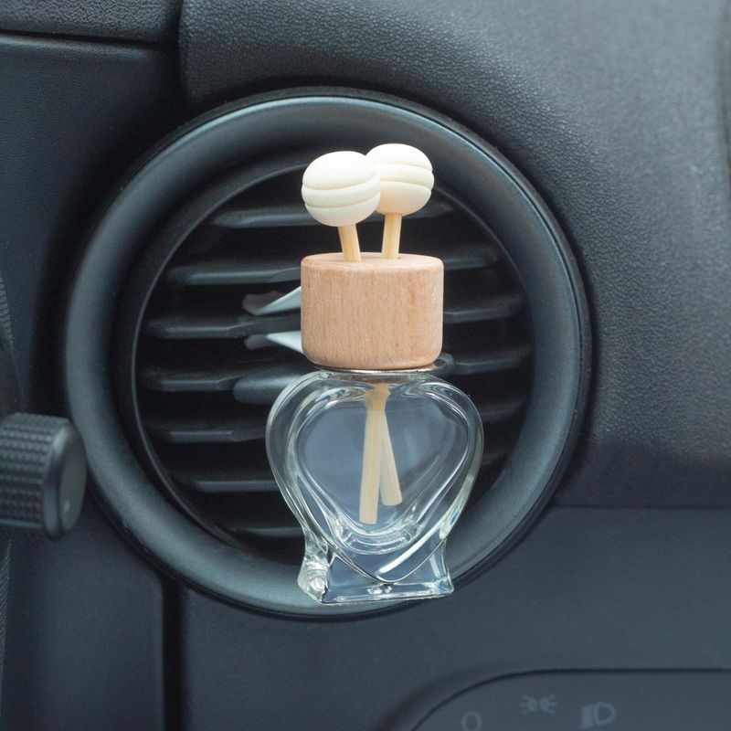 Čistáka Lahvička - Difuzér do Auta - do Ventilace - 8ml - (3 různé designy x 4)