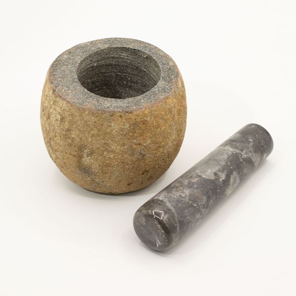 Hmoždíř z Přírodního Říčního Kamene - Malý (cca 9x7cm)