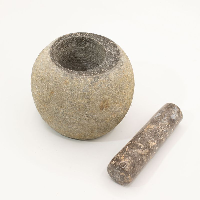 Hmoždíř z Přírodního Říčního Kamene - Velký (cca 15x12cm)