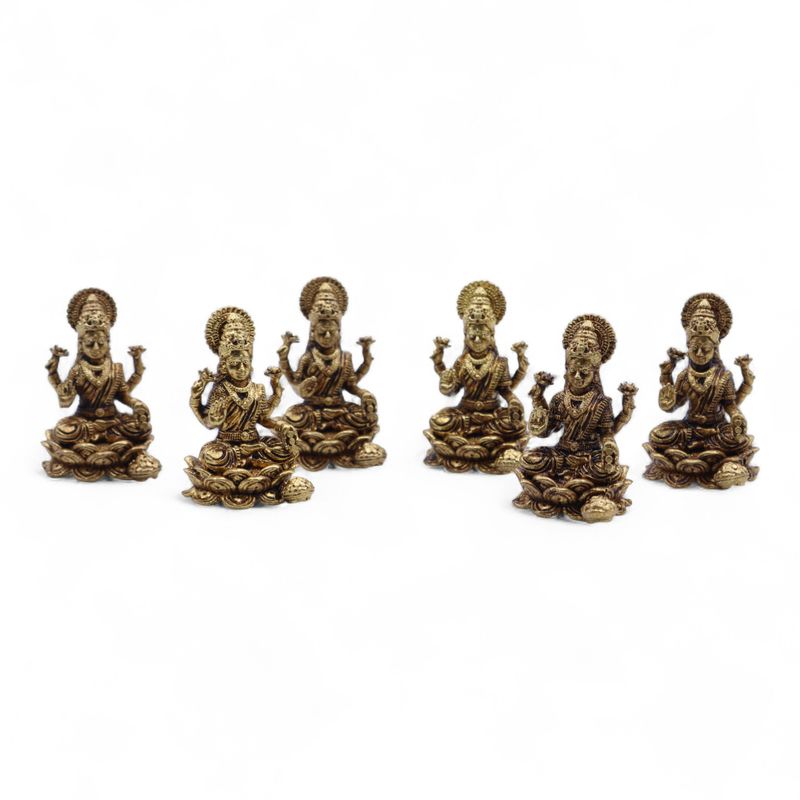 Mosazní Miniaturní Sošky Bohů - Laxmi (22gms)  - 37mm