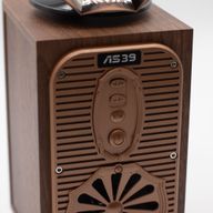 Mini Reproduktor - Vysoký Retro Gramofón (Extra Hlasitý) - Bluetooth & FM Rádio