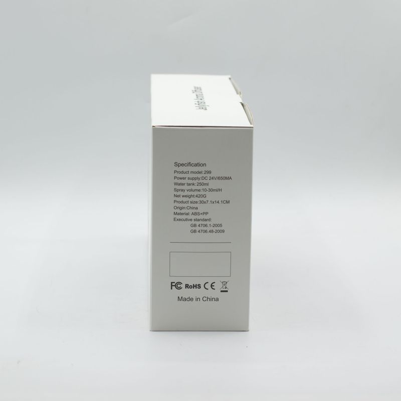 Aroma Difuzér - Model Titanic - Efekt Obláčku - USB - Změna Barvy - Dálkové Ovládání
