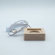 6cm Čtvercový Dřevěný USB LED Stojan - Studená / Teplá / Denní Světlo