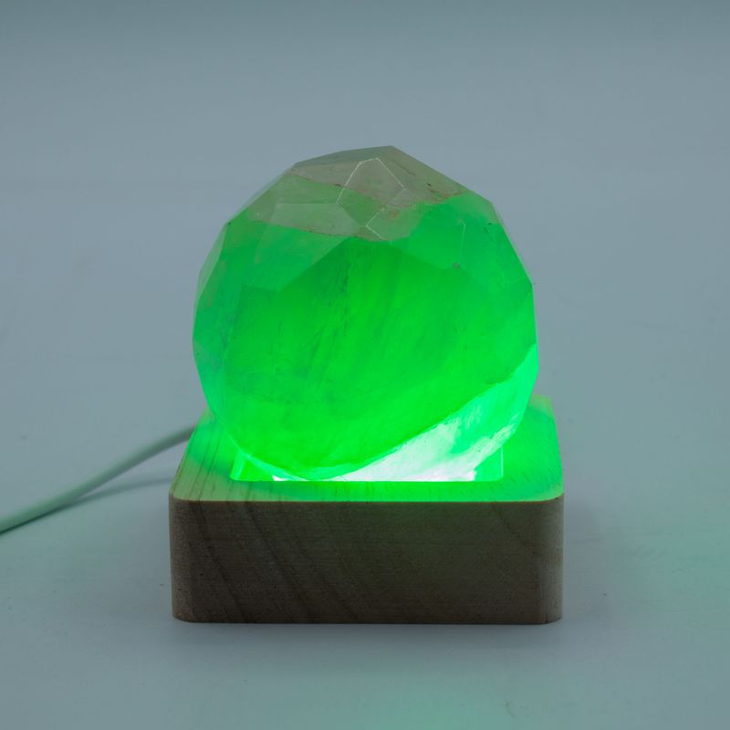 6cm Čtvercový Dřevěný USB LED Stojan - Více Barev