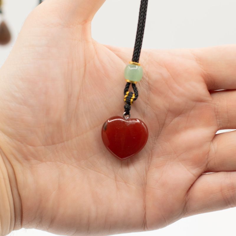 Přívěšky na Šňůrce z Drahých Kamenů - Botanická Kolekce (různé)