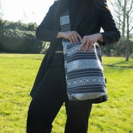 Jacquardové přírodní tašky - Urban Caravan -  - Nomad Carryall
