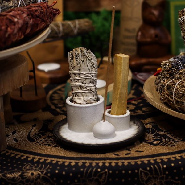 Keramické držáky na Palo Santo a smudge, kadidlové tyčinky a svazky smudge, včetně bezplatných Palo Santo tyčinek
