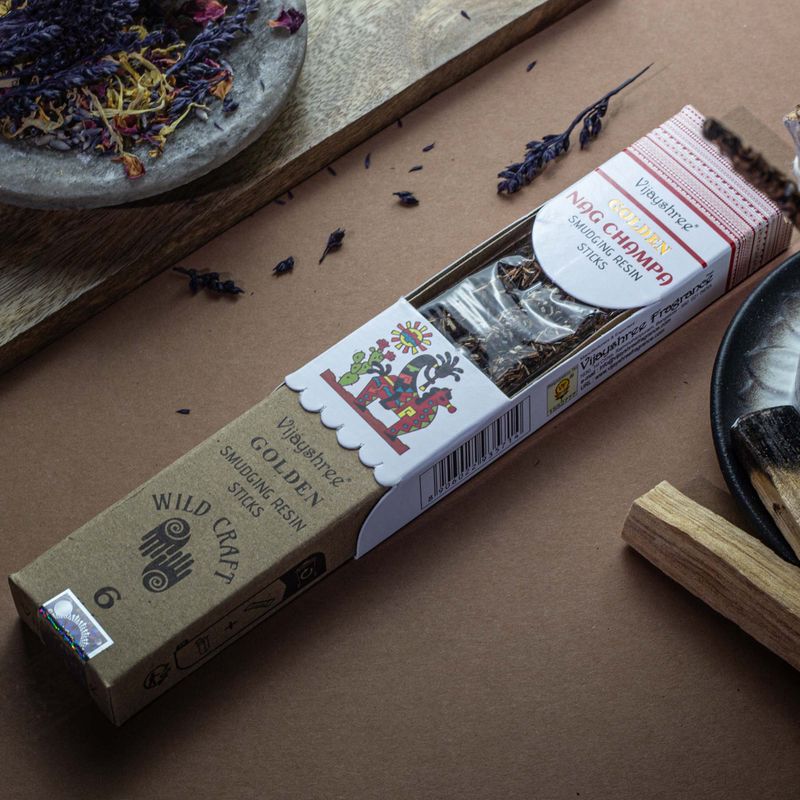 30g Golden Nag Champa Pryskyřičné Vonné Tyčinky (6s)