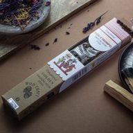 30g Golden Nag Champa Pryskyřičné Vonné Tyčinky (6s)