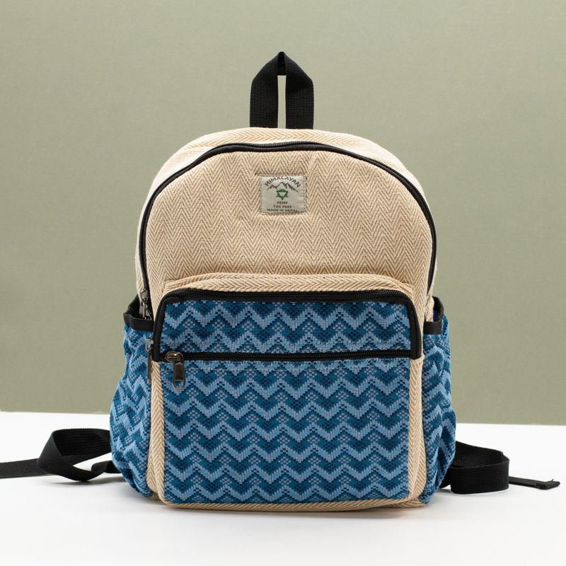 Standardní Kathmandu batoh - Dhaka design (34×27×10 cm)