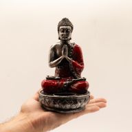 Buddha svícen - červený - střední