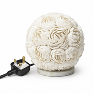 Boho lampa z mořských lastur – růžová koule – 15 cm (UK)