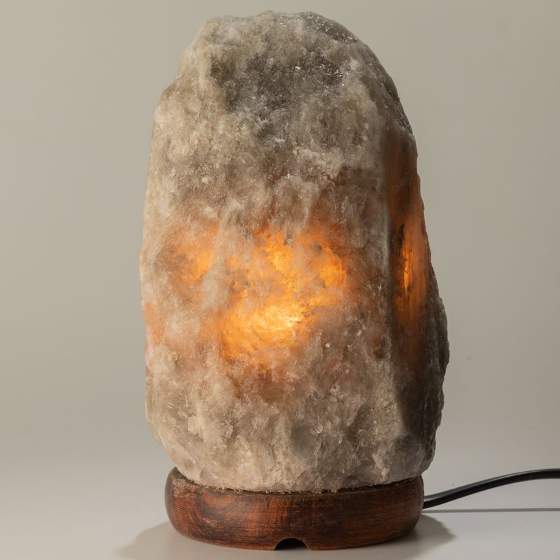 Šedá himalájská solná lampa - 1,5 - 2 kg