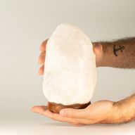 Crystal Rock himálajská solná lampa - cca 1,5–2 kg