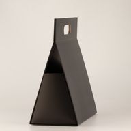 Složená dárková krabička - Velká ruční krabička (28x12,5x26 cm) - Černá