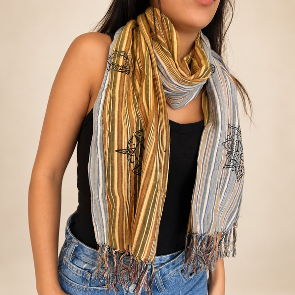 Nomad Sari - Cestovní šátek s požehnáním - 170×50 cm - Modlitební vlajky