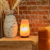Kvalitní solná lampa - cca 1,5–2 kg